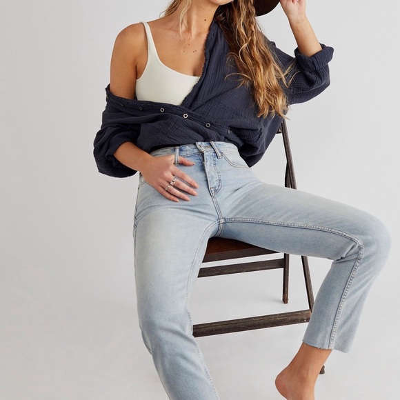 Free People CRVY High Rise Vintage Stovepipe Light Blue Women's Jeans - Picture 3 of 4